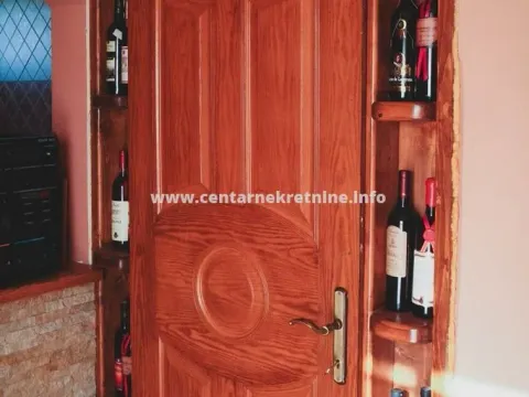 Prodaja, kuća, 200m², Donji Kokoti, Podgorica - image 10