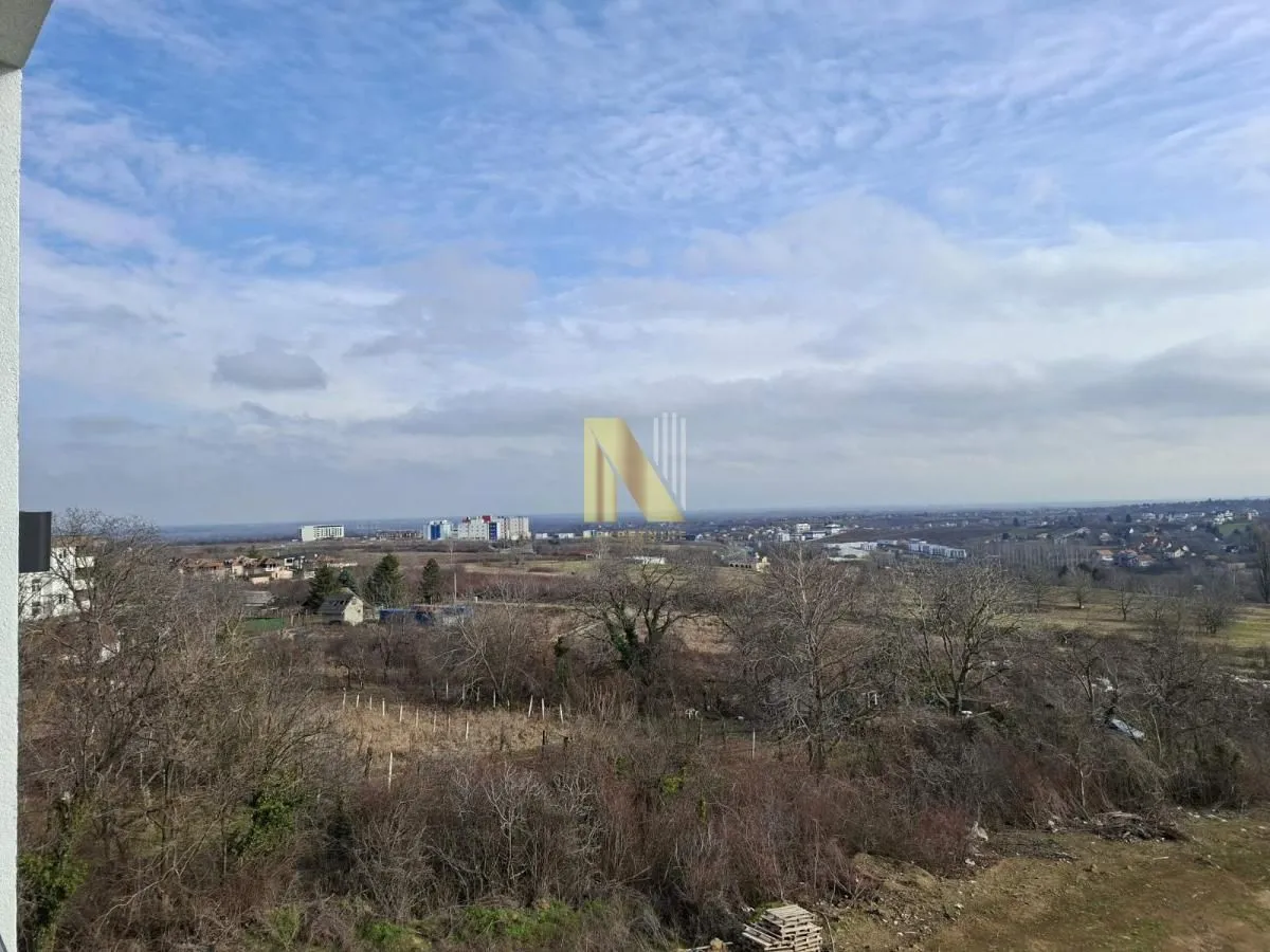 Prodaja, četvorosoban stan, 96m², Tatarsko brdo, Petrovaradin