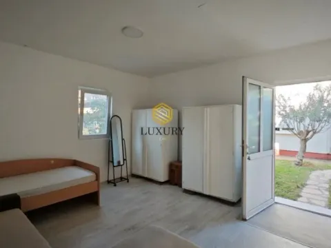 Izdavanje, garsonjera, 30m², Zabjelo, Podgorica - image 10