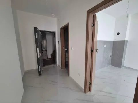 Prodaja, jednosoban stan, 46m², Šušanj, Bar - image 3