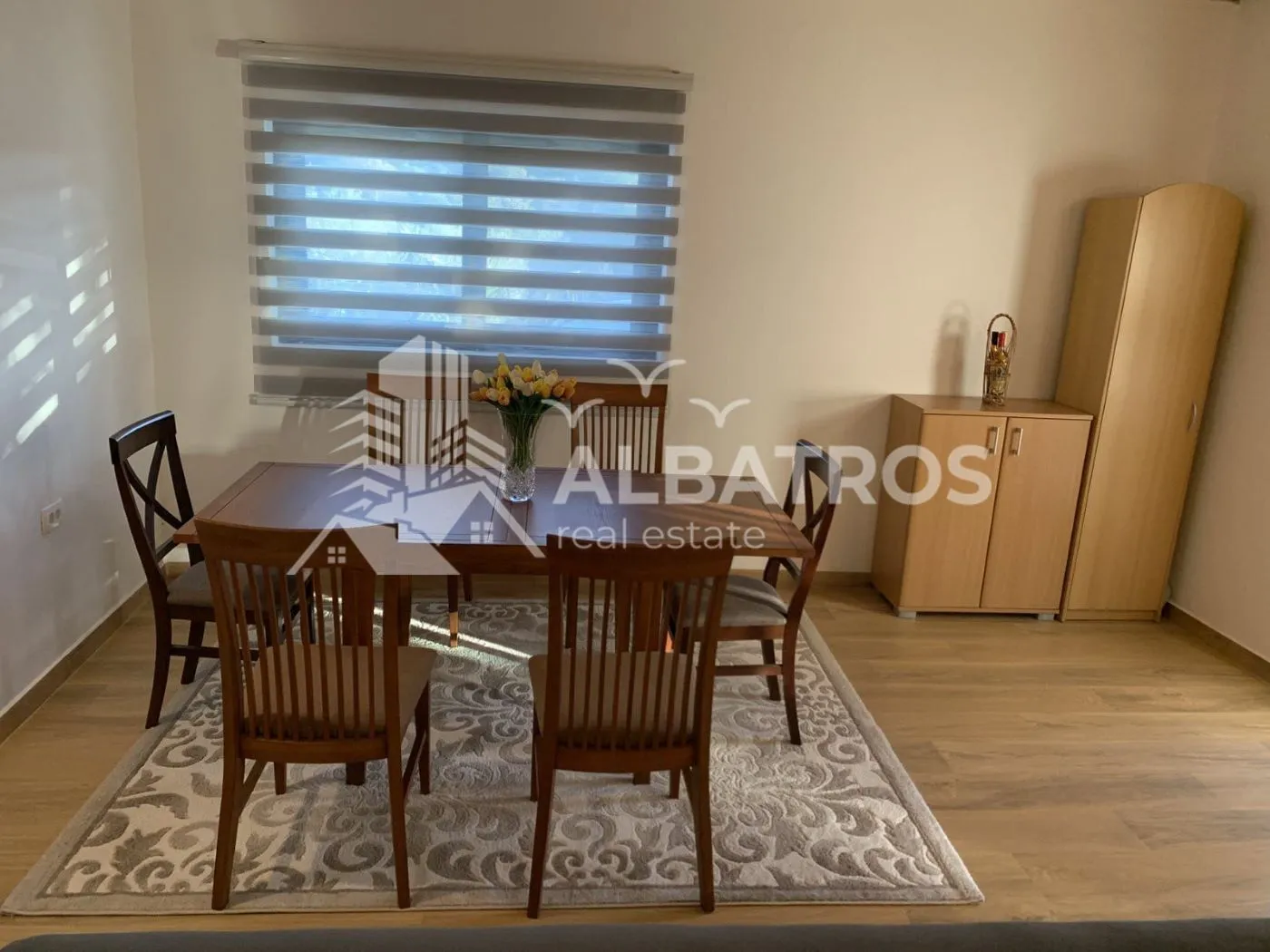 Rent, two bedroom apartment, 70m², Marovići, Bar