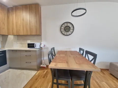 Rent, two bedroom apartment, 58m², Bečići, Budva - image 13