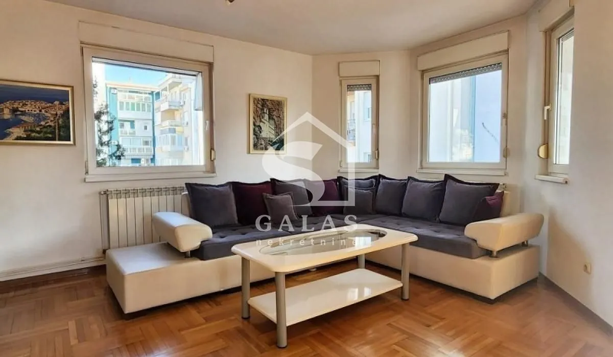 Rent, two bedroom apartment, 73m², Južni Bulevar, Vračar Sve Podlokacije