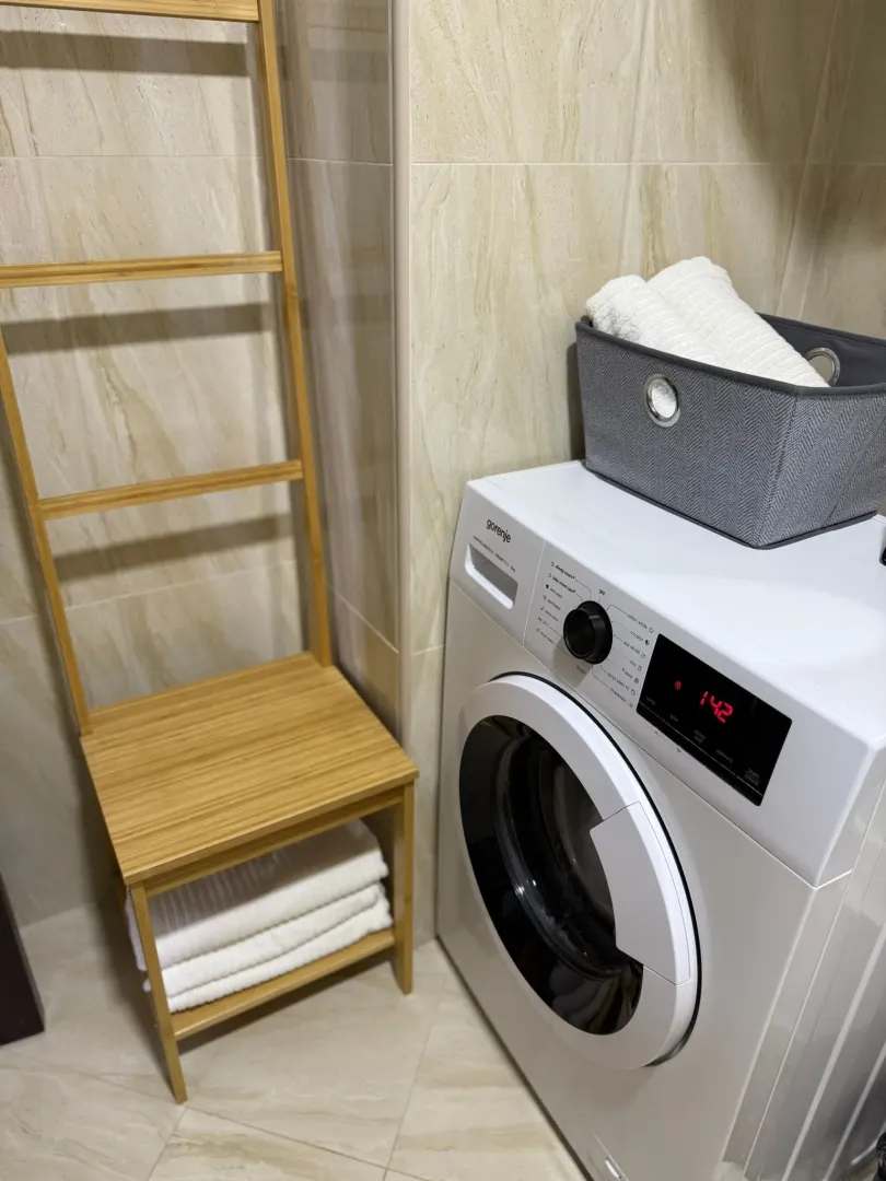 Rent, one bedroom apartment, 73m², Centar, Bar