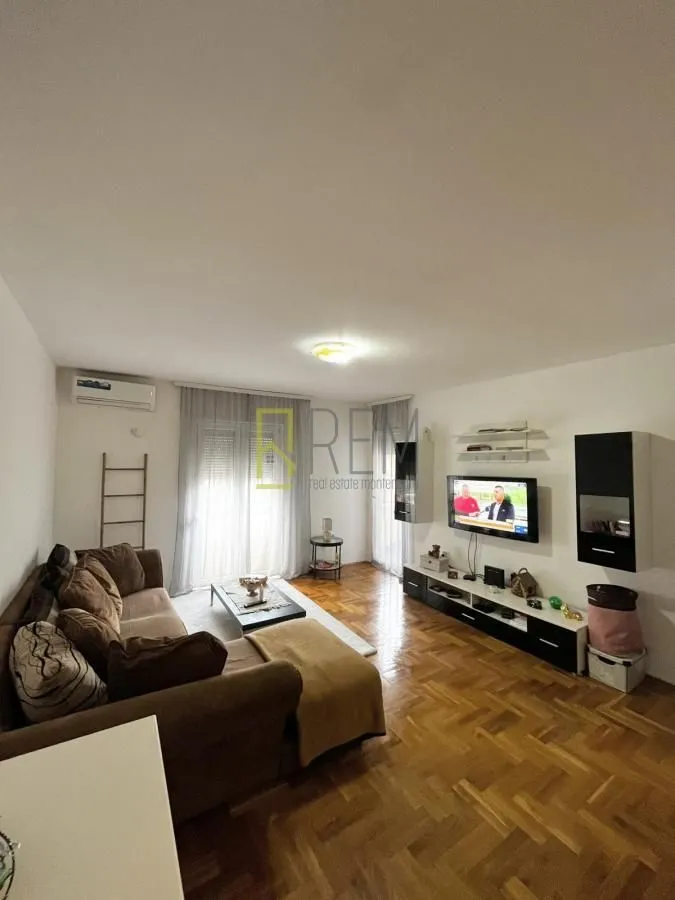 Prodaja, jednosoban stan, 60m², Zagorič, Podgorica