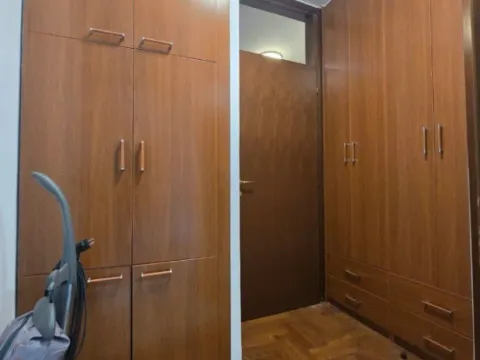 Sale, three bedroom apartment, 130m², Stari Aerodrom, Podgorica - image 10