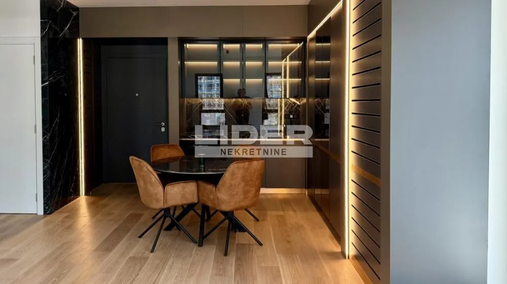 Sale, two bedroom apartment, 56m², Savski Venac, Beograd