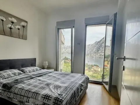 Prodaja, dvosoban stan, 50m², Škaljari, Kotor - image 7