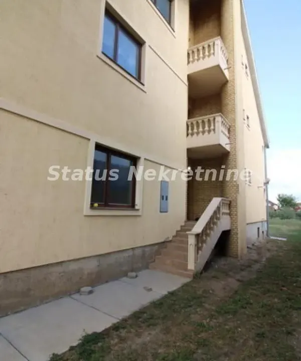 Prodaja, kuća, 420m², Temerin, Novi Sad