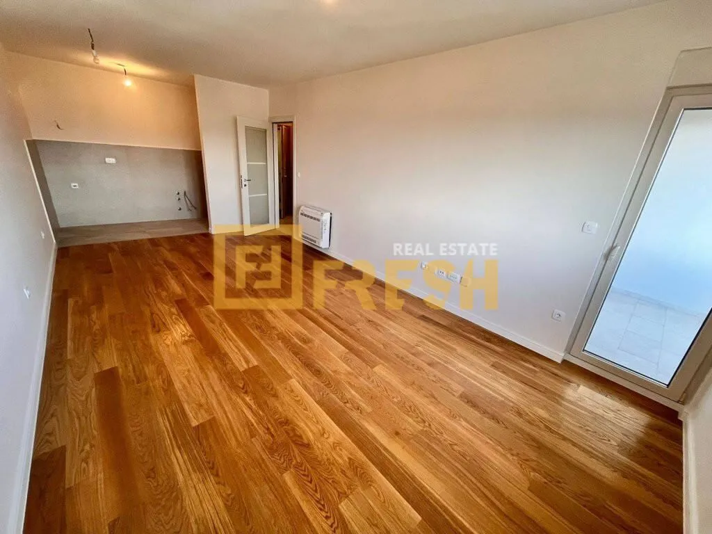 Rent, two bedroom apartment, 70m², City Kvart, Podgorica