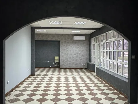 Rent, office space, 84m², Centar, Nikšić - image 3
