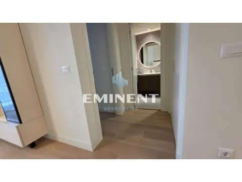 Rent, two bedroom apartment, 52m², Savski Venac, Beograd - image 6