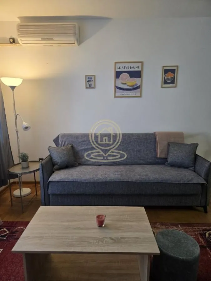 Izdavanje, jednosoban stan, 30m², Adamovićevo Naselje, Novi Sad Sve Podlokacije