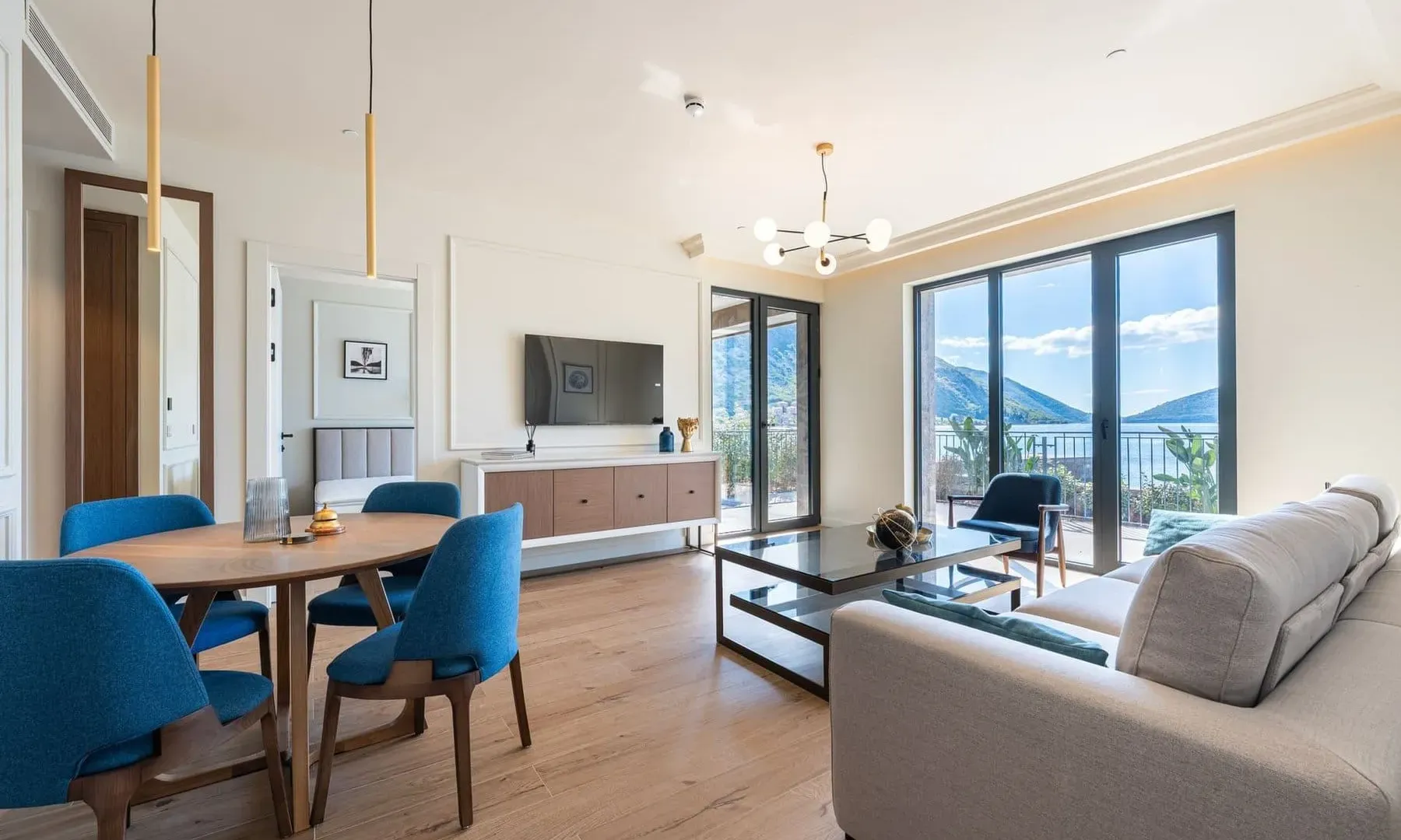 Rent, two bedroom apartment, 116m², Risan, Kotor