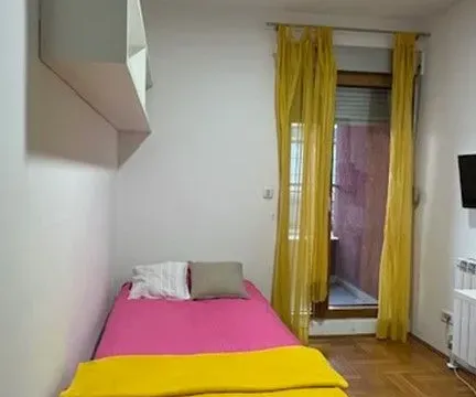 Rent, two bedroom apartment, 70m², Preko Morače, Podgorica - image 8