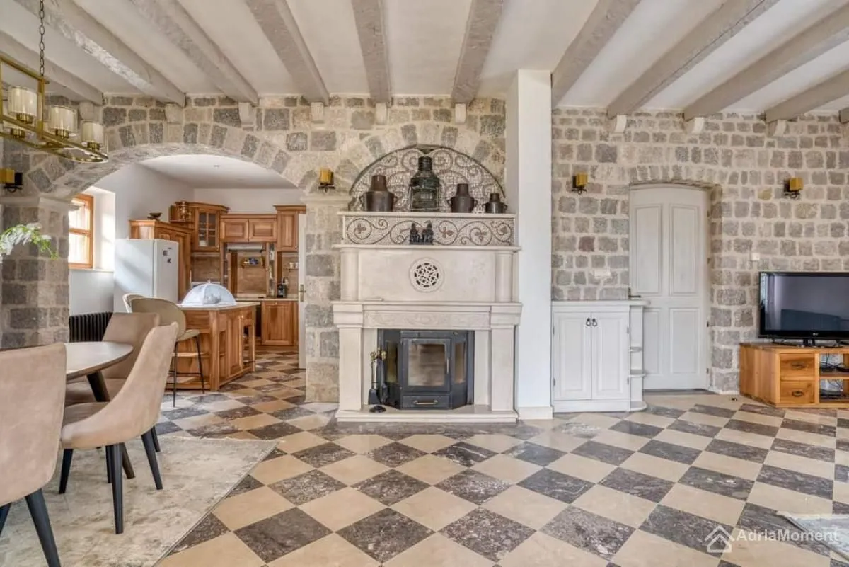 Sale, house, 500m², Reževići, Budva