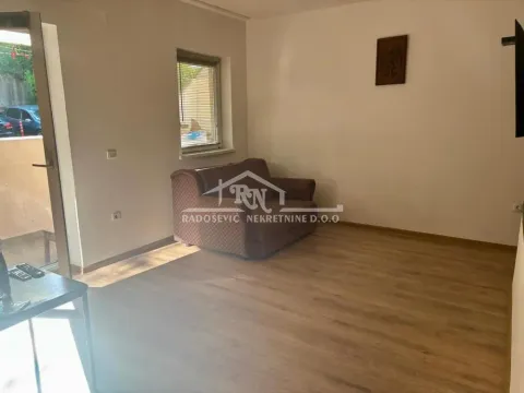 Prodaja, dvosoban stan, 51m², Petlovo Brdo, Beograd - image 4