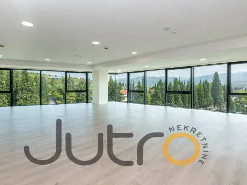 Rent, office space, 2542m², Podgorica, Crna Gora - image 9