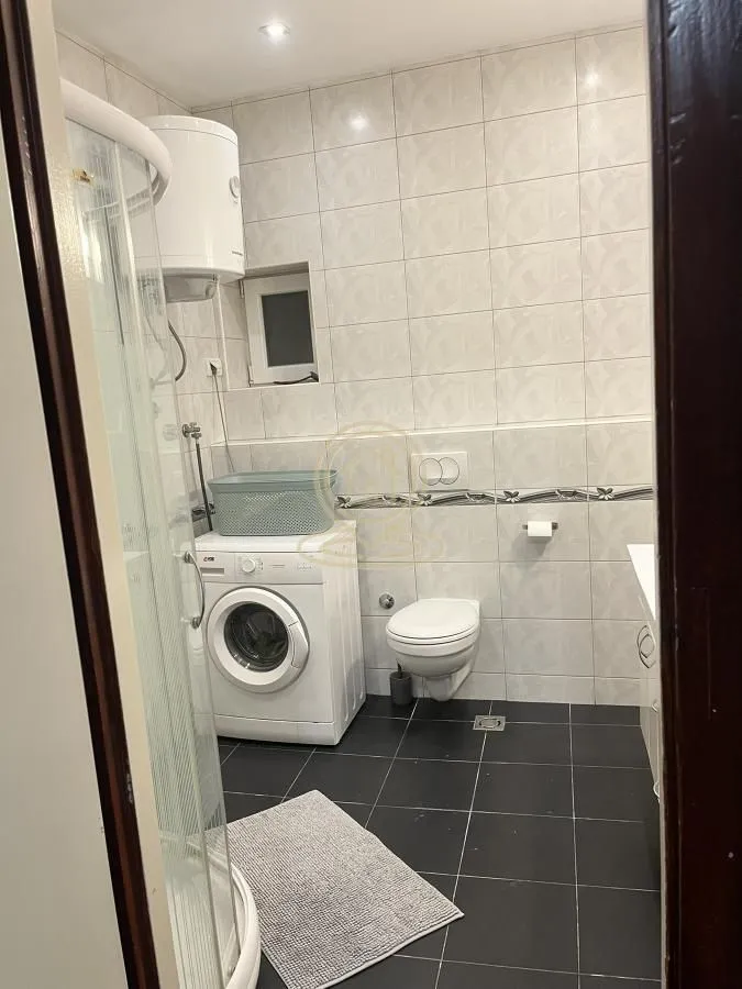 Rent, four bedroom apartment, 120m², Stari Grad, Beograd