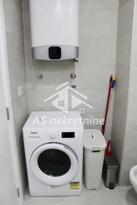 Izdavanje, dvosoban stan, 50m², Lekino Brdo, Voždovac Sve Podlokacije