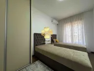 Izdavanje, dvosoban stan, 75m², Master Kvart, Podgorica - image 12