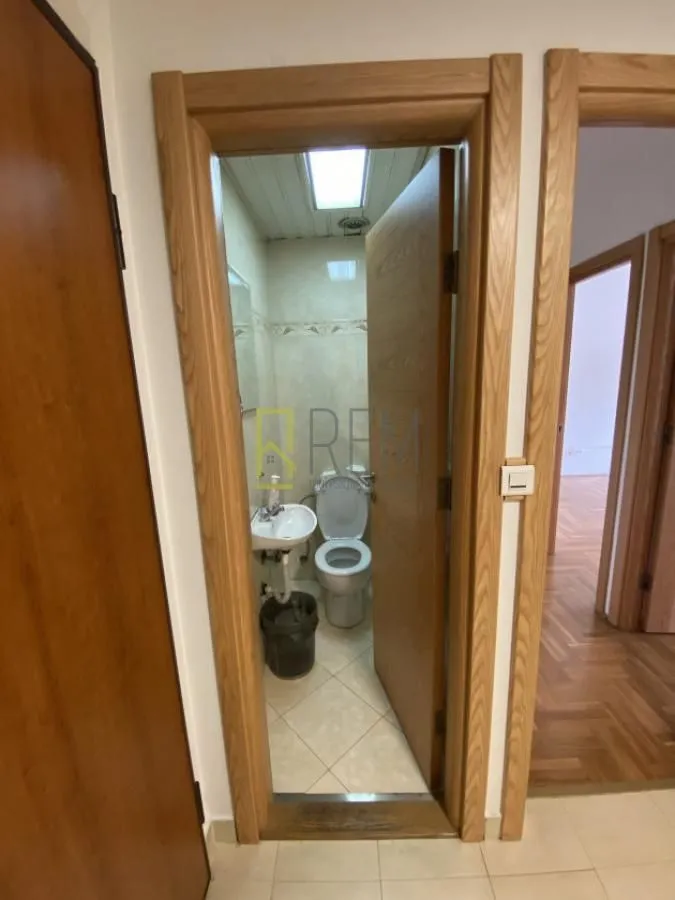 Prodaja, dvosoban stan, 69m², Preko Morače, Podgorica
