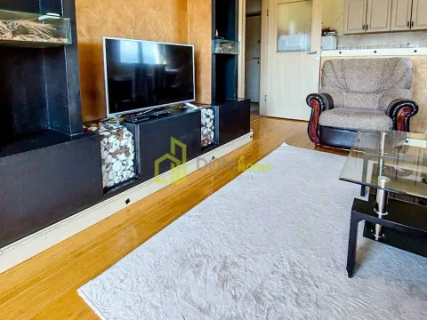 Izdavanje, dvosoban stan, 70m², Stari Aerodrom, Podgorica - image 12