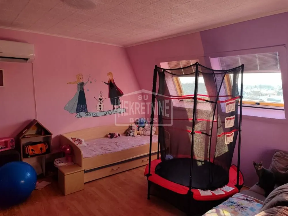 Prodaja, dvosoban stan, 54m², Mali Radanovac, Subotica