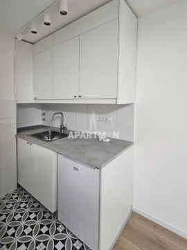 Rent, office space, 34m², Kalenić Pijaca, Vračar Sve Podlokacije - image 9