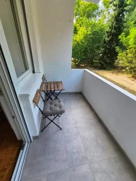Rent, three bedroom apartment, 64m², Šumice, Beograd - image 11