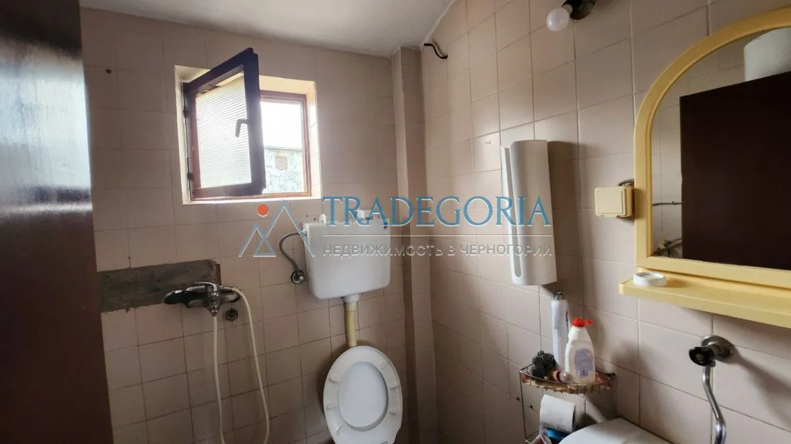 Prodaja, kuća, 180m², Dobra Voda, Bar