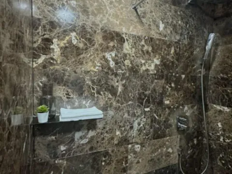 Rent, one bedroom apartment, 67m², Tre Canne, Budva - image 10