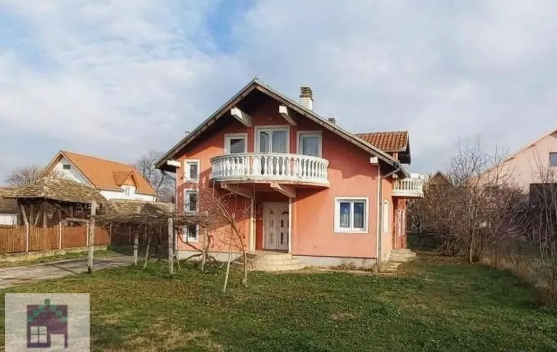 Prodaja, kuća, 205m², Zvečka, Obrenovac
