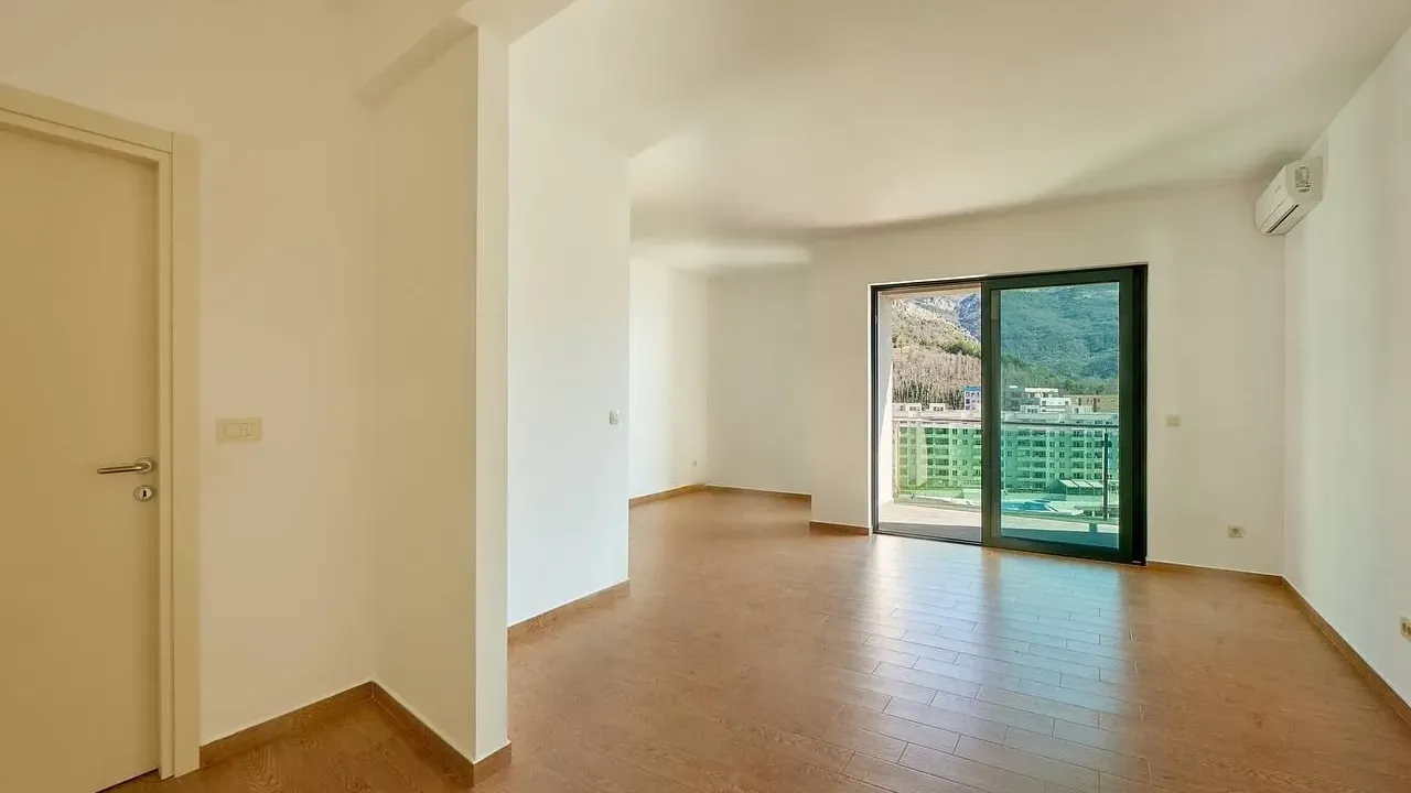 Sale, one bedroom apartment, 51m², Bečići, Budva
