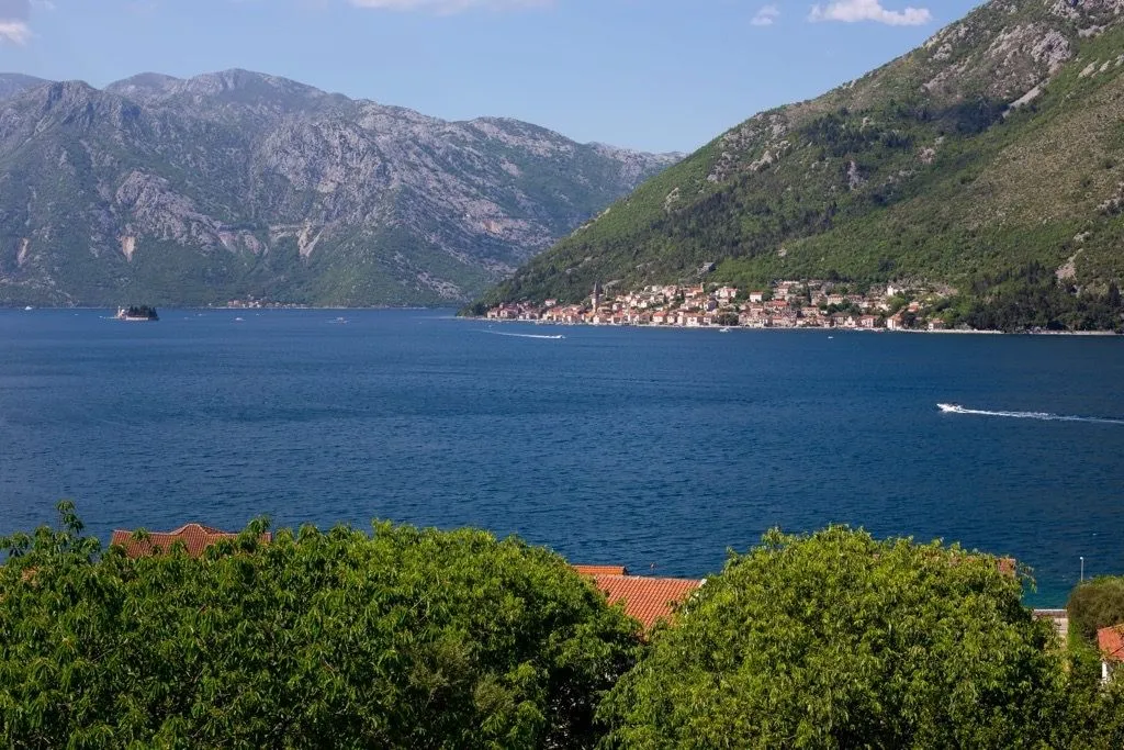 Sale, one bedroom apartment, 95m², Stoliv, Kotor