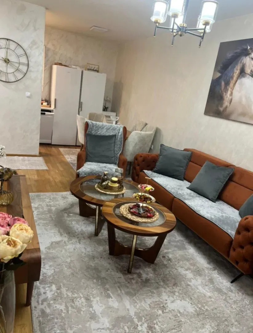 Izdavanje, dvosoban stan, 60m², Pobrežje, Podgorica