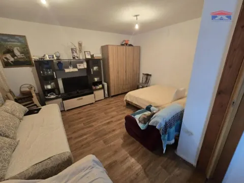 Izdavanje, kuća, 70m², Petrovaradin, Novi Sad - image 6