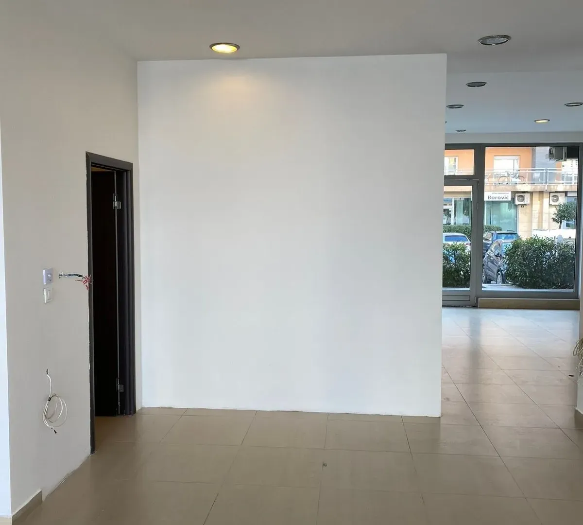 Rent, office space, 145m², City Kvart, Podgorica