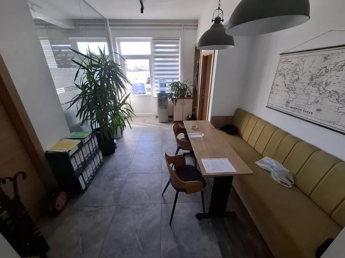 Rent, office space, 100m², Klisa, Novi Sad Sve Podlokacije