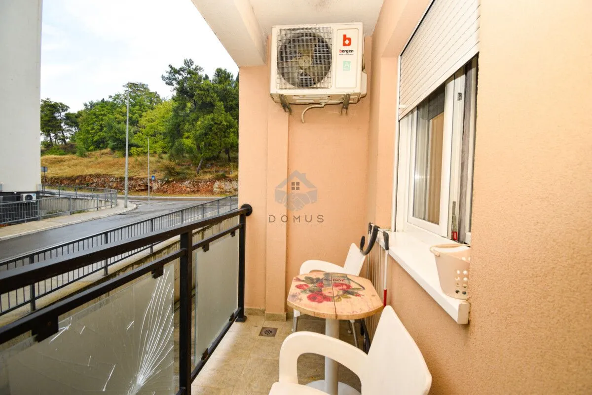 Izdavanje, jednosoban stan, 41m², Ljubović, Podgorica