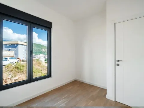 Prodaja, jednosoban stan, 46m², Dubovica, Budva - image 12