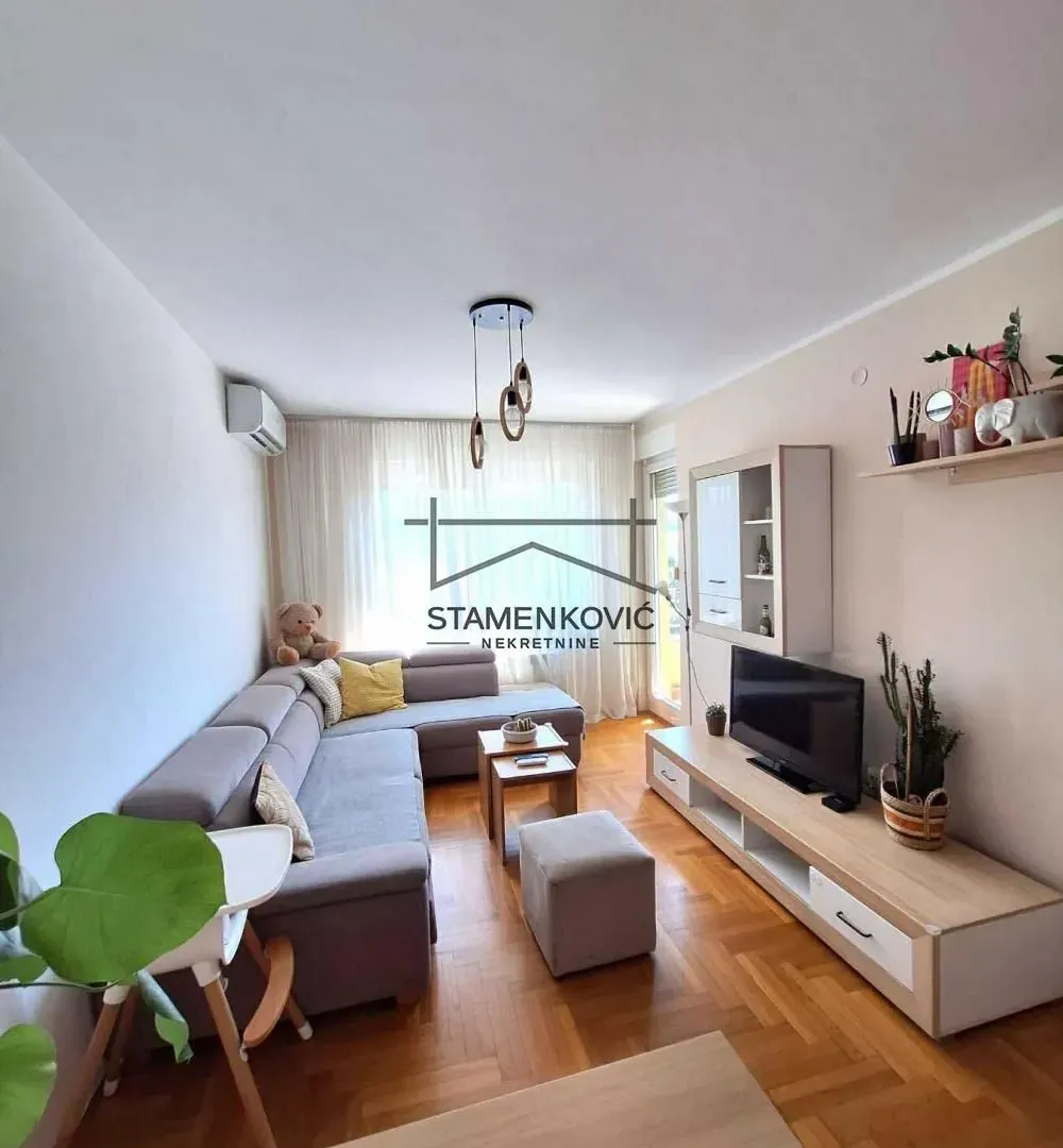 Prodaja, dvosoban stan, 52m², Grbavica, Novi Sad Sve Podlokacije