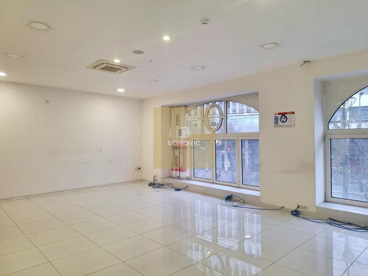 Rent, office space, 179m², Stari Grad, Beograd