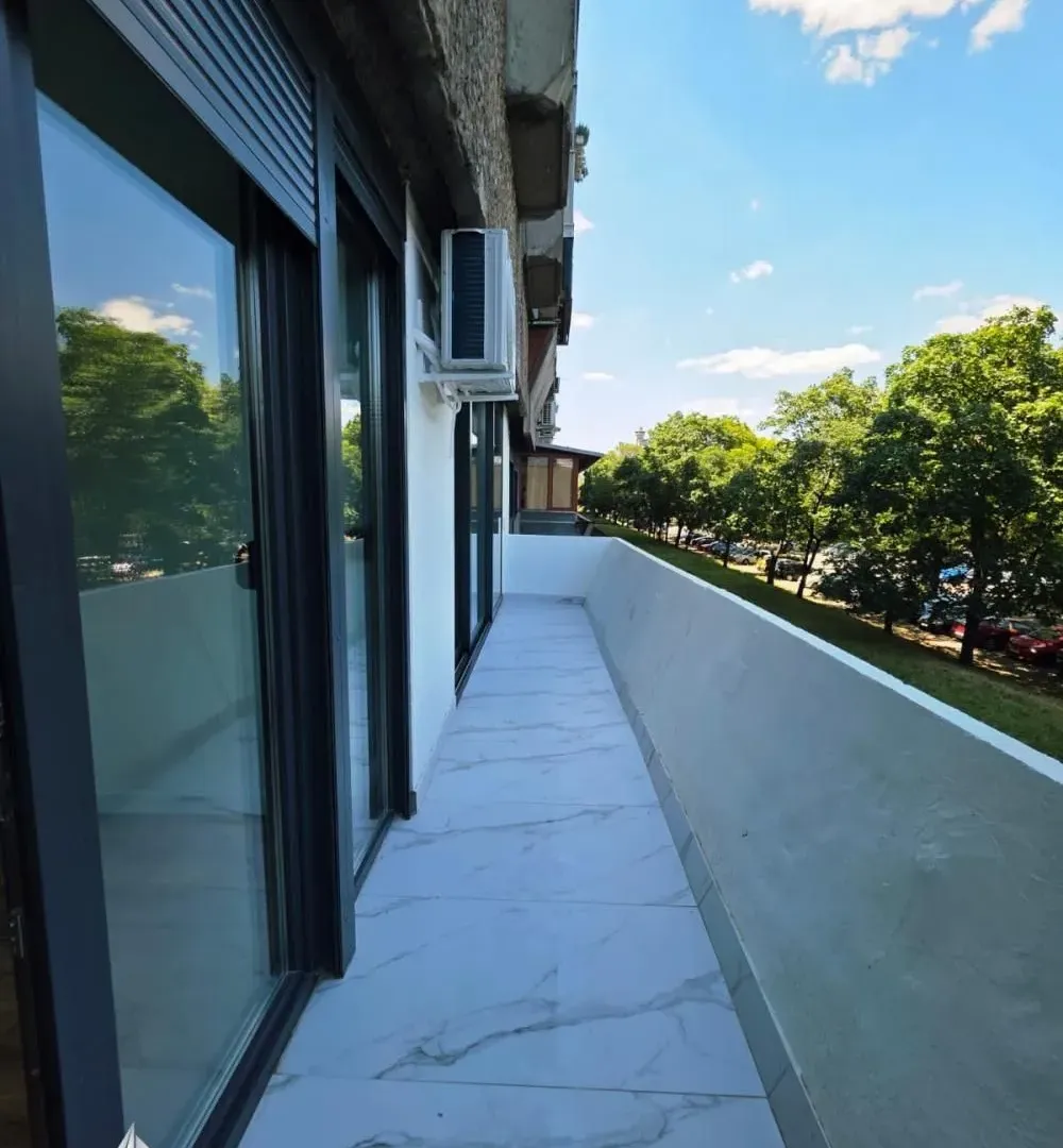 Prodaja, trosoban stan, 80m², Novi Beograd Blok 28, Novi Beograd Sve Podlokacije