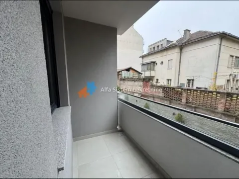 Izdavanje, trosoban stan, 57m², Južni Bulevar, Vračar Sve Podlokacije - image 11