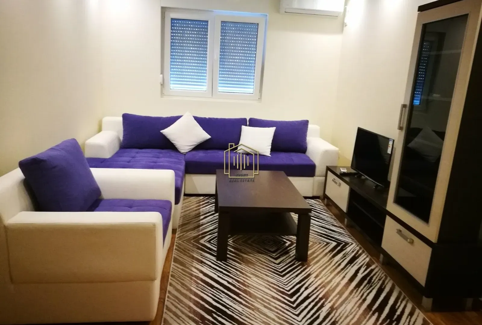 Izdavanje, jednosoban stan, 42m², Vezirov Most, Podgorica