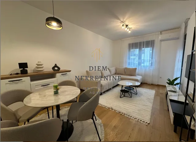 Izdavanje, jednosoban stan, 45m², Podgorica, Crna Gora