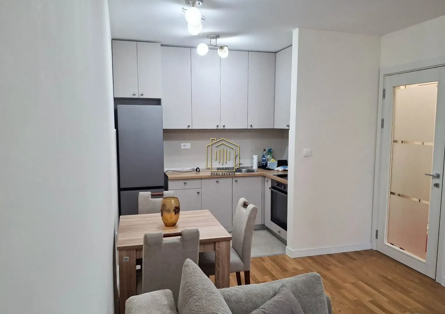 Rent, one bedroom apartment, 40m², Pobrežje, Podgorica