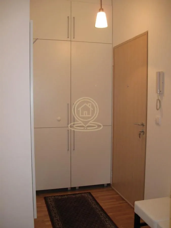 Rent, two bedroom apartment, 60m², Kalenić Pijaca, Vračar Sve Podlokacije