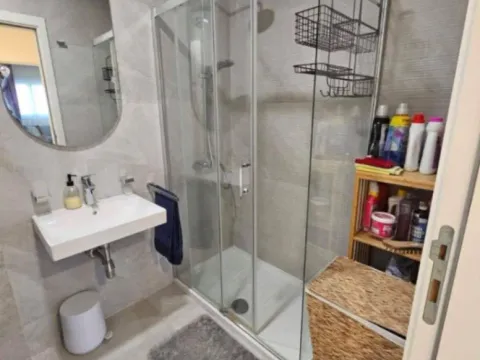 Izdavanje, dvosoban stan, 73m², Central Point, Podgorica - image 11